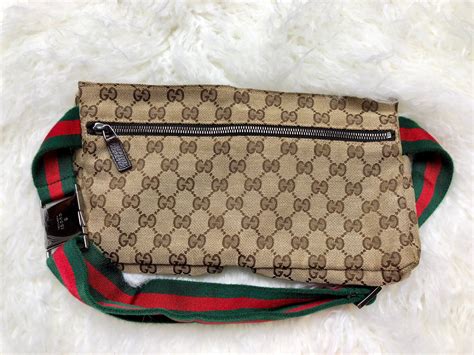 fannypack gucci|gucci fanny bag women.